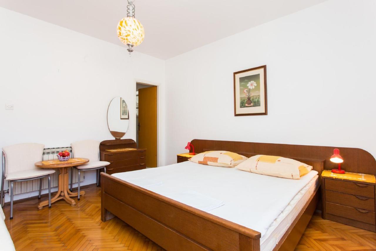 Guest House Ljubica ดูบรอฟนิก ภายนอก รูปภาพ